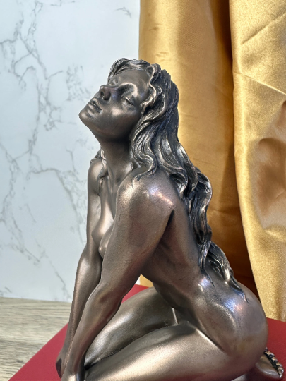 Passion nude female
