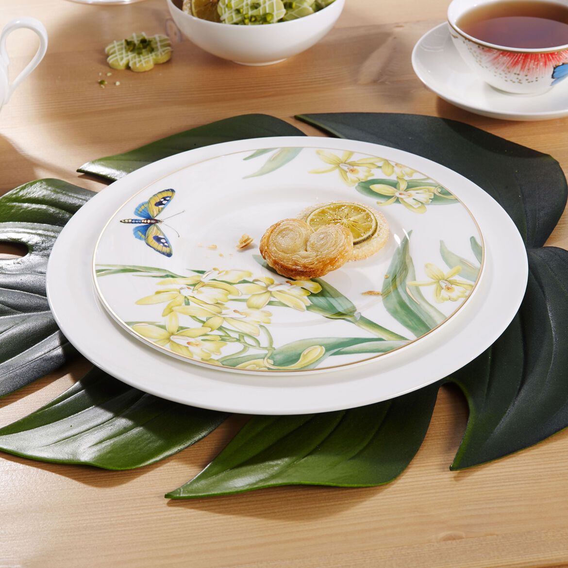 Amazonia Anmut breakfast plate