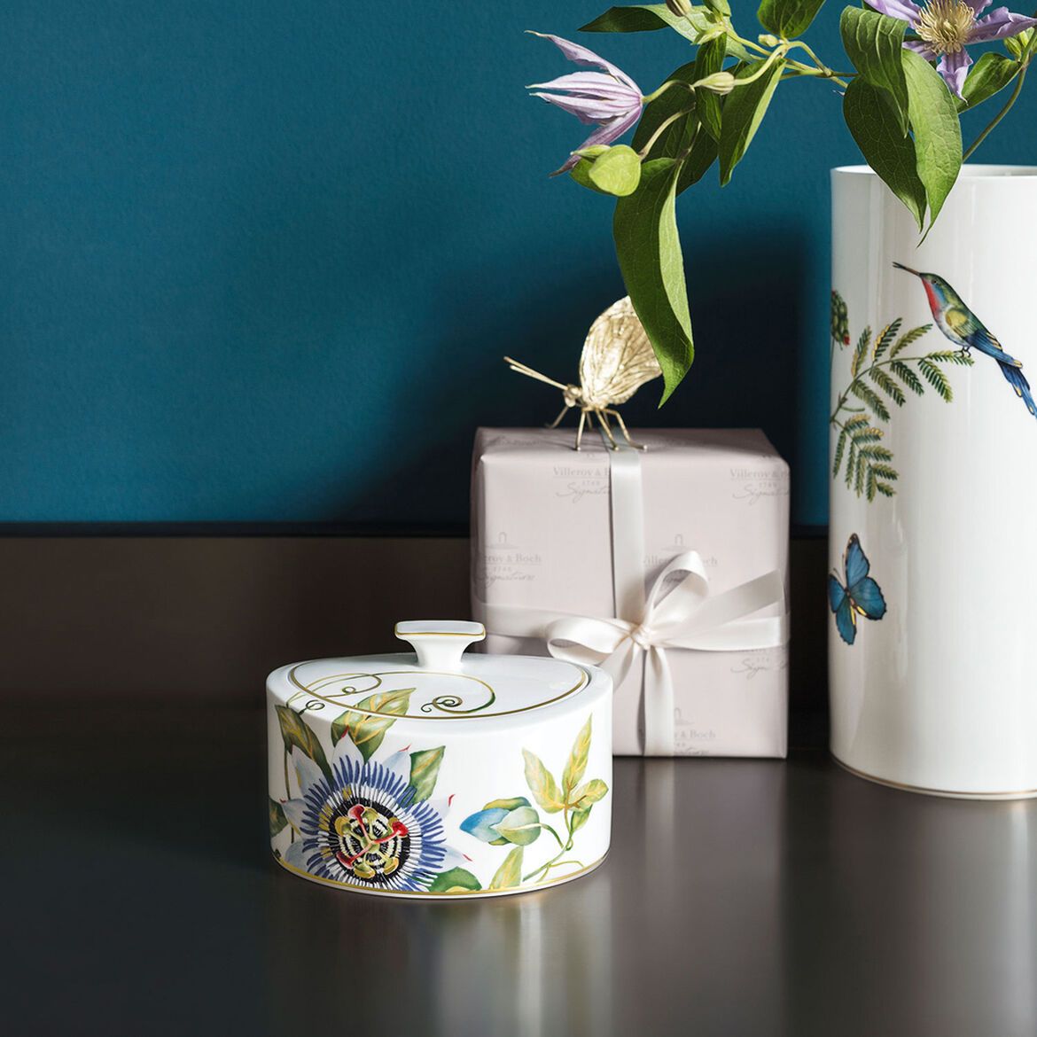 Amazonia Gifts Porcelain box 16x13x10cm