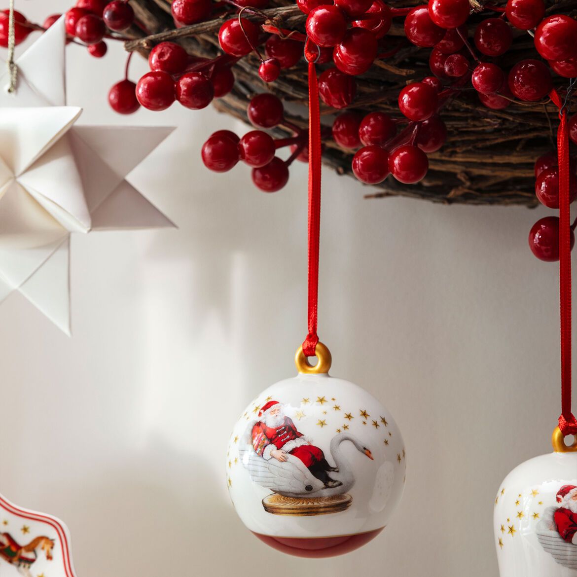 Annual Christmas Edition ball 2024, 6.5 x 6.5 x 8 cm