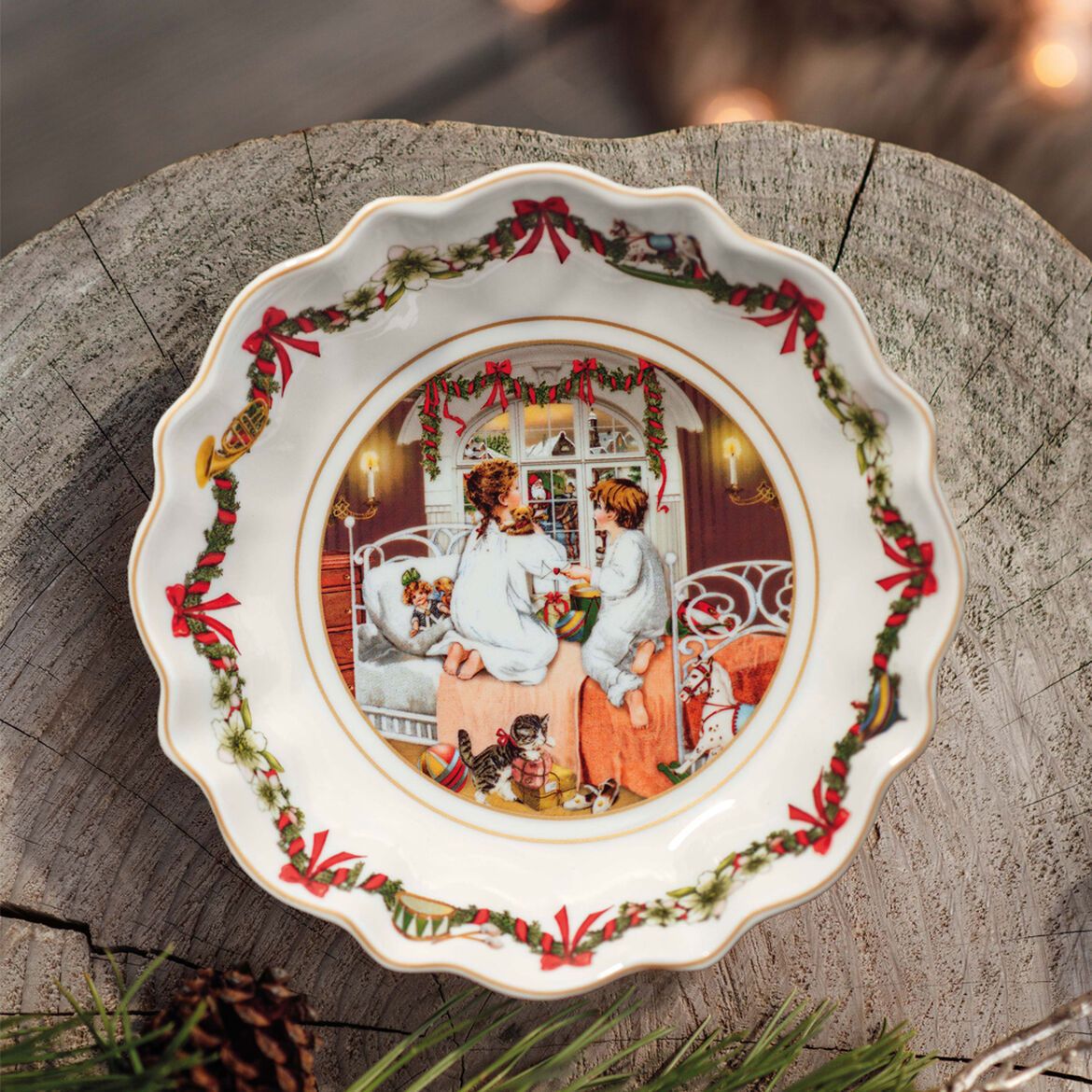 Annual Christmas Edition bowl small 2022 16 x 16 cm