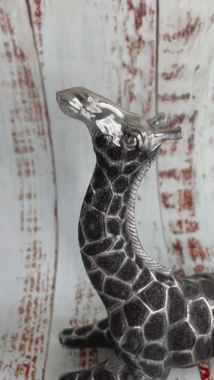 Giraffe silver figurine animal sculpture home decor