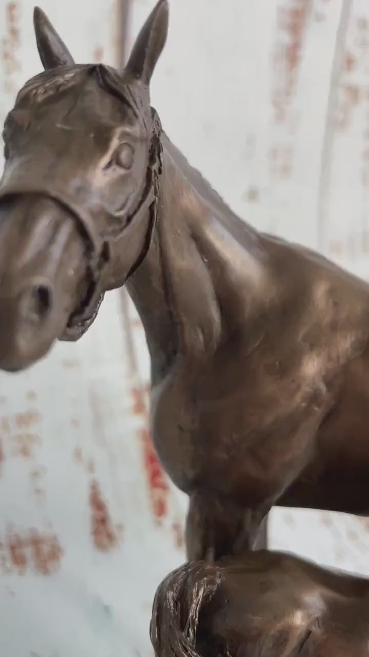 Mare and foal horse figurine (david geenty) animal sculpture home decor