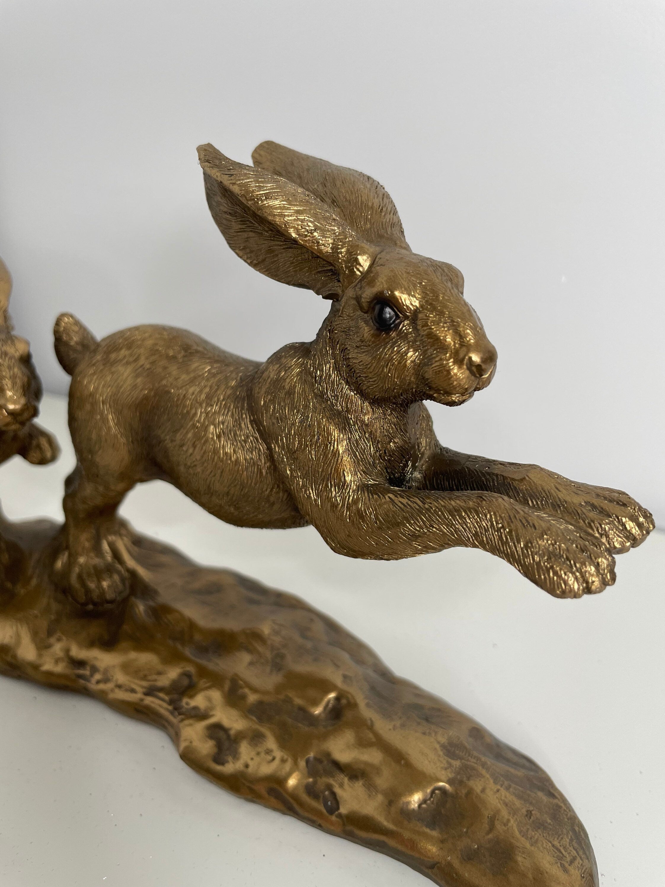 Bronzed Running Hares Ornament Decor home office restaurant gift luxury Easter rabbit sculpture Figurine