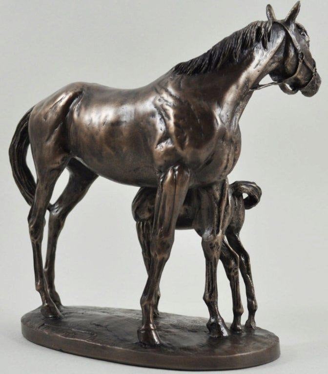 Mare and foal horse figurine (david geenty) animal sculpture home decor