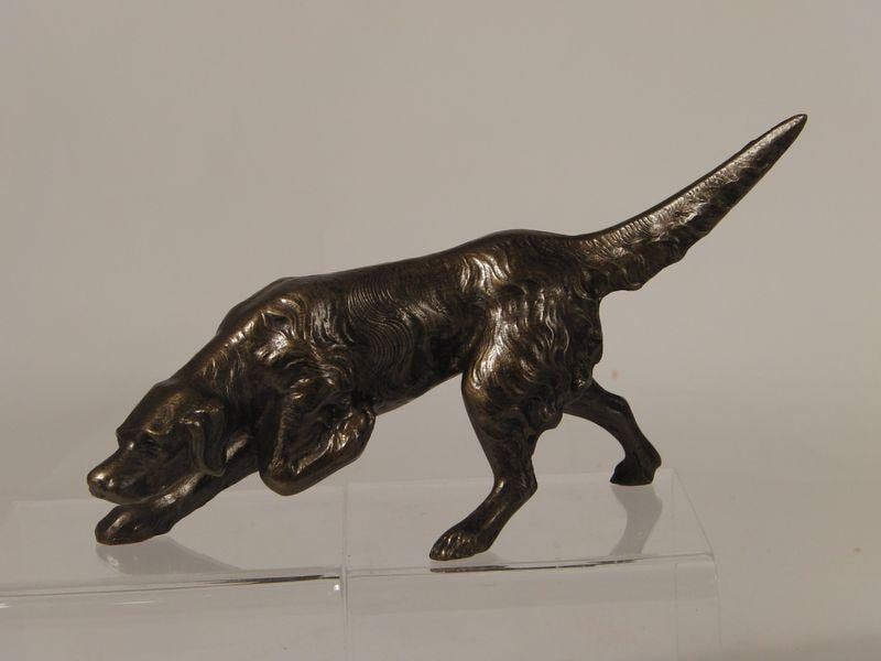 Gundog - Pointing, found it - Graham Watts (Frith Cold Cast Bronze Sculpture) dog figurine home decor dog lover gift