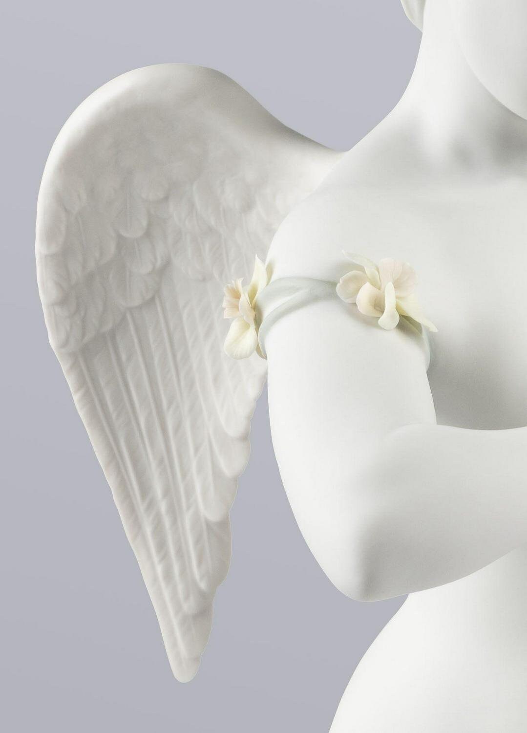 Heavenly heart angel figurine porcelain sculpture by lladro wedding gift shelf decor