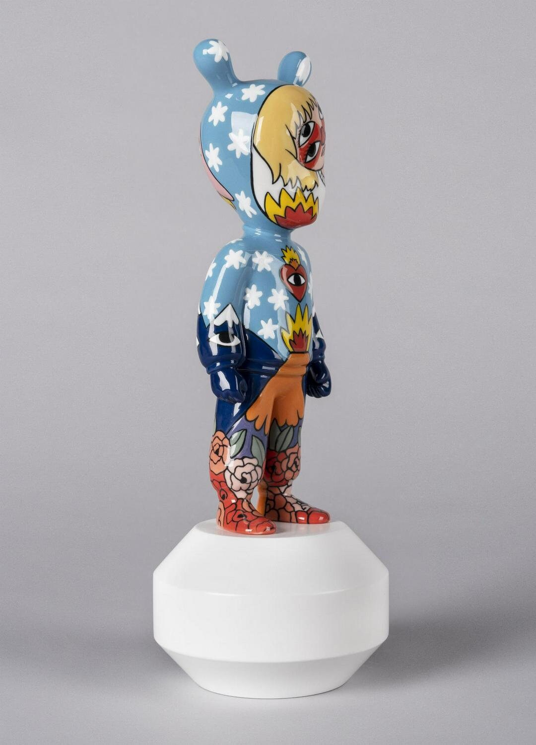 The guest by ricardo cavolo figurine. small model. numbered edition porcelain sculpture by lladro home decor anniversary gift