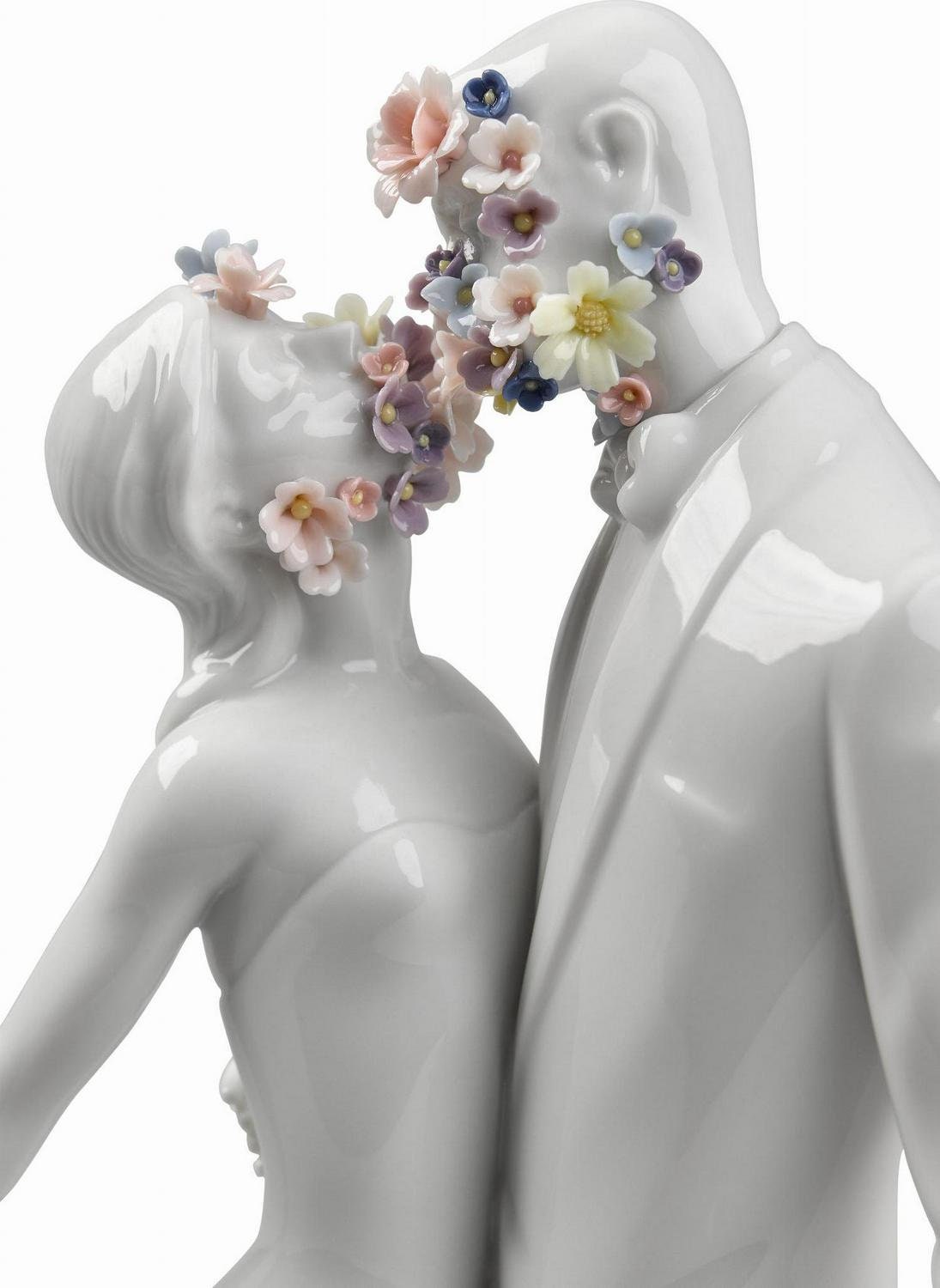 Love i couple figurine porcelain sculpture by lladro birthday gift shelf decor