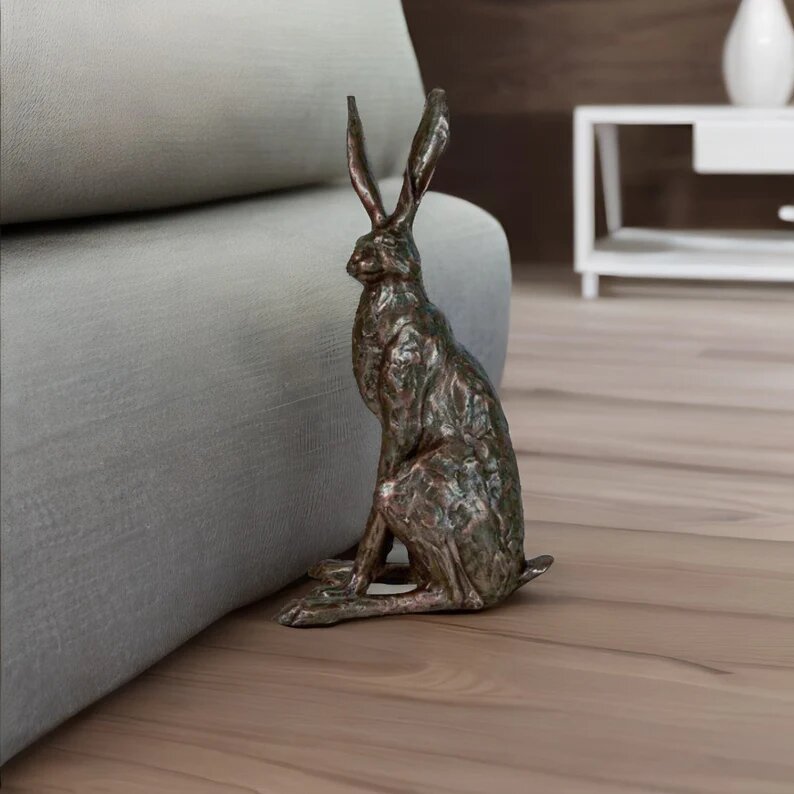 Sitting hare large