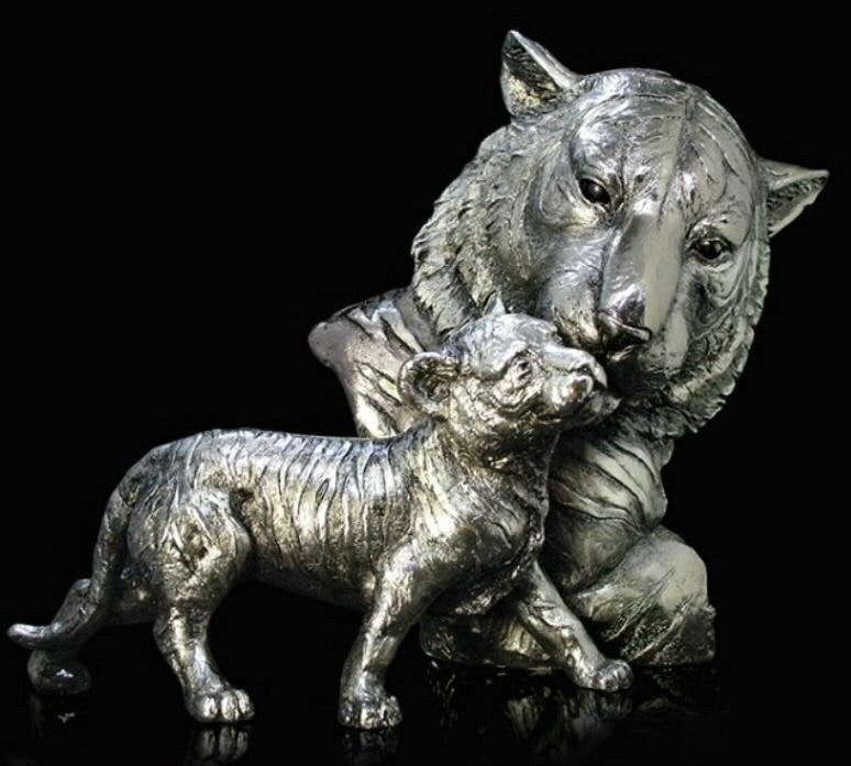 Tiger and cub nickel plated figurine 30 cm keith sherwin Symbol of the Year 2022 Design home Decorating