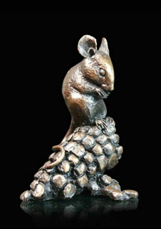 Mouse with corn bronze figurine (limited edition) michael simpson bronze sculpture home decor