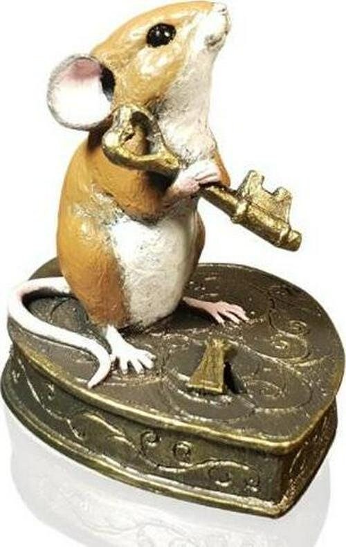 Mouse key to your heart figurine michael simpson