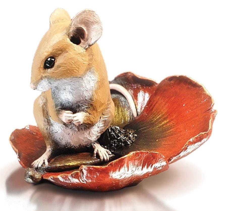 Mouse on poppy bronze figurine michael simpson bronze sculpture home decor