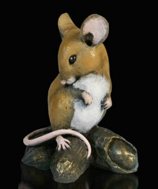Mouse with monkey nuts bronze figurine michael simpson animal sculpture home decor